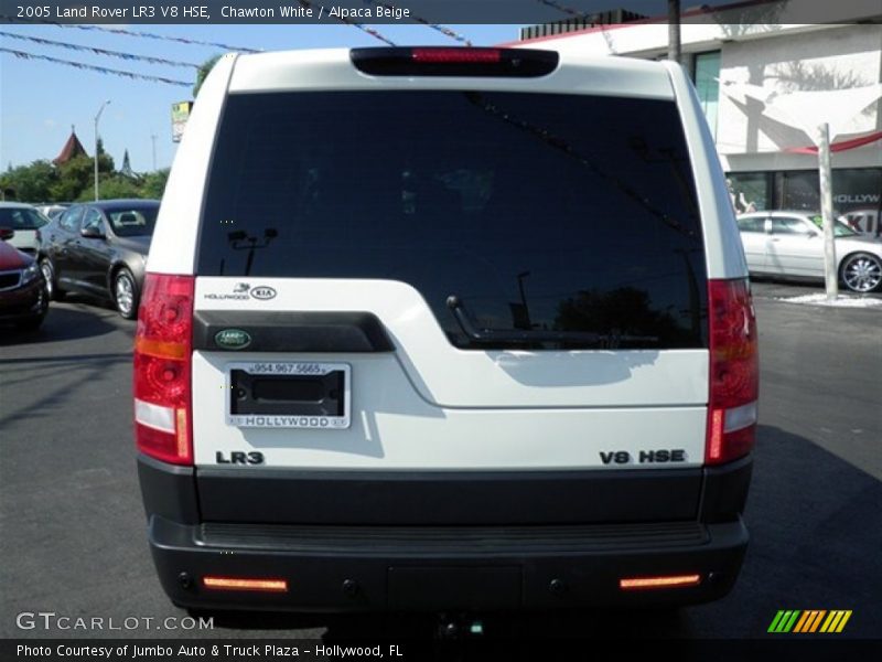Chawton White / Alpaca Beige 2005 Land Rover LR3 V8 HSE