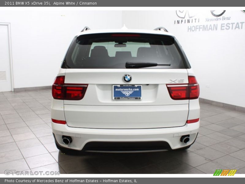 Alpine White / Cinnamon 2011 BMW X5 xDrive 35i
