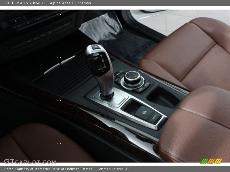 Alpine White / Cinnamon 2011 BMW X5 xDrive 35i
