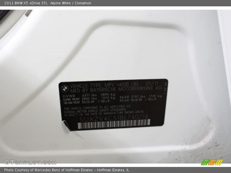 Alpine White / Cinnamon 2011 BMW X5 xDrive 35i