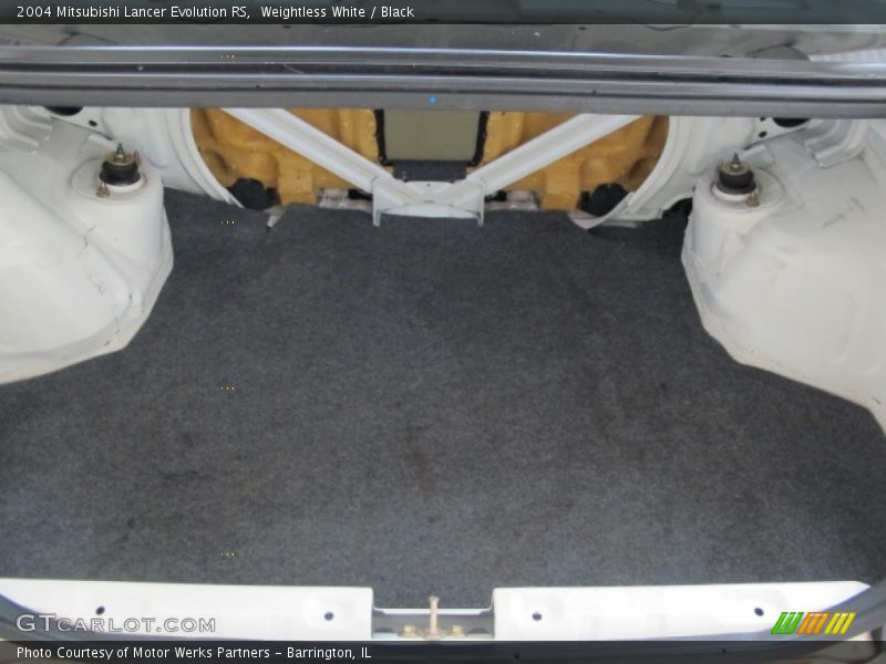  2004 Lancer Evolution RS Trunk