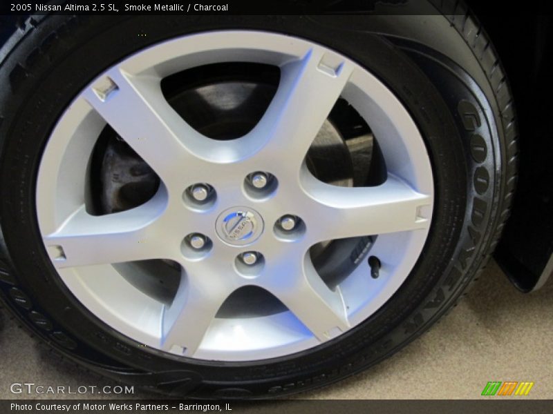 Smoke Metallic / Charcoal 2005 Nissan Altima 2.5 SL