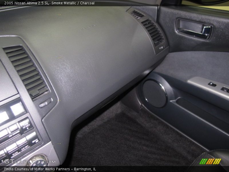 Smoke Metallic / Charcoal 2005 Nissan Altima 2.5 SL
