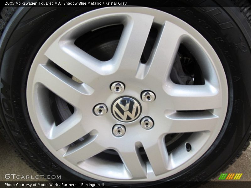 Shadow Blue Metallic / Kristal Grey 2005 Volkswagen Touareg V8