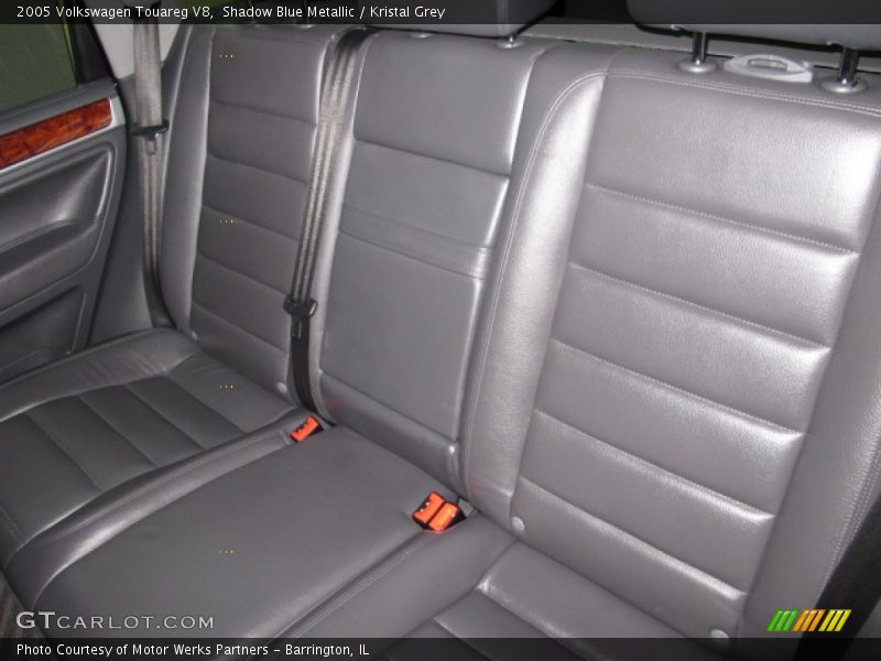 Shadow Blue Metallic / Kristal Grey 2005 Volkswagen Touareg V8