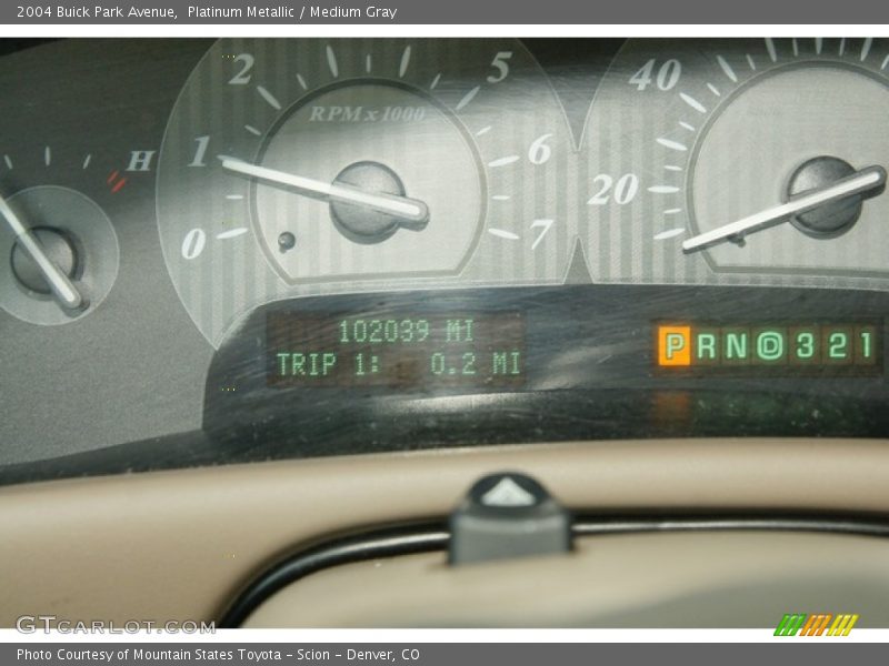Platinum Metallic / Medium Gray 2004 Buick Park Avenue