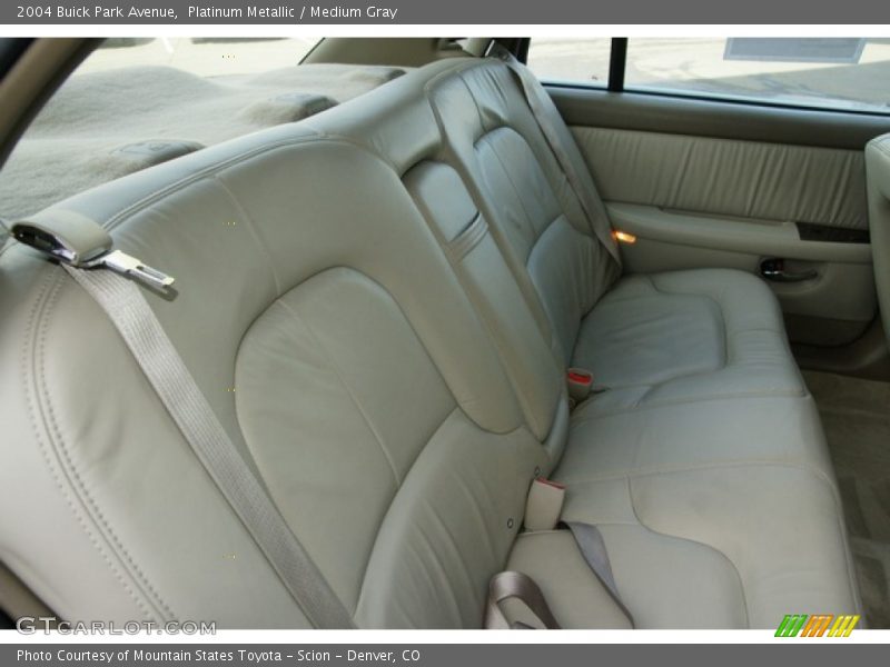 Platinum Metallic / Medium Gray 2004 Buick Park Avenue