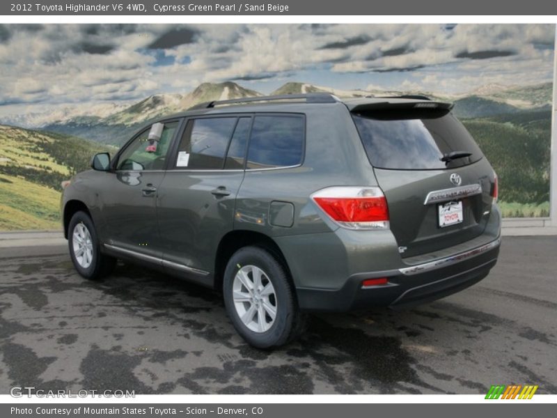 Cypress Green Pearl / Sand Beige 2012 Toyota Highlander V6 4WD