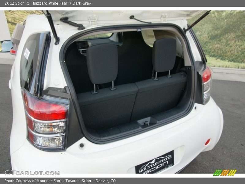 Blizzard White Pearl / Dark Gray 2012 Scion iQ