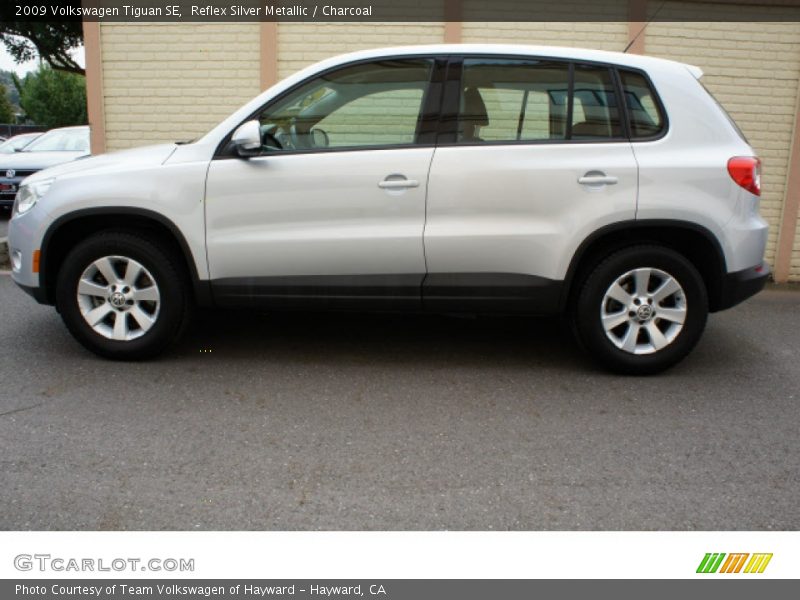 Reflex Silver Metallic / Charcoal 2009 Volkswagen Tiguan SE