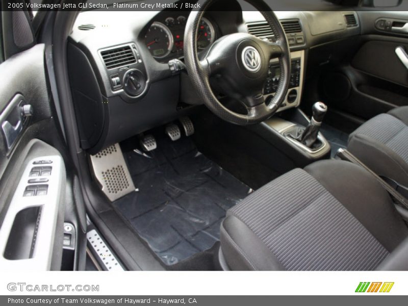 Platinum Grey Metallic / Black 2005 Volkswagen Jetta GLI Sedan