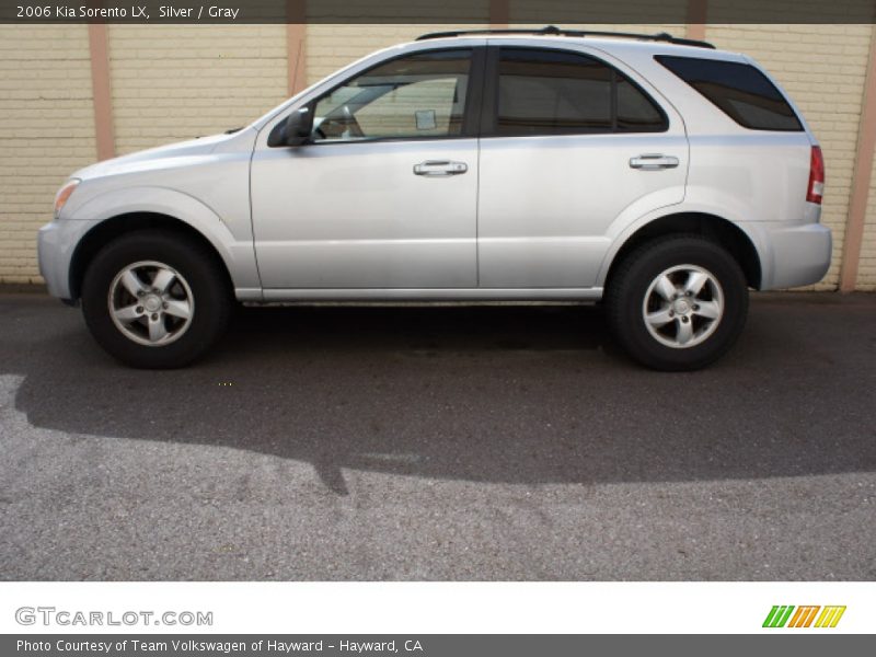 Silver / Gray 2006 Kia Sorento LX
