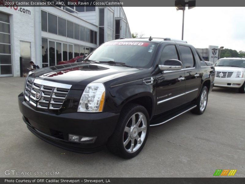 Front 3/4 View of 2009 Escalade EXT AWD