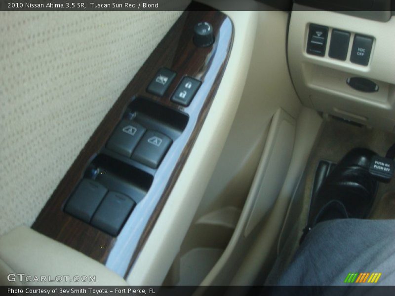 Tuscan Sun Red / Blond 2010 Nissan Altima 3.5 SR