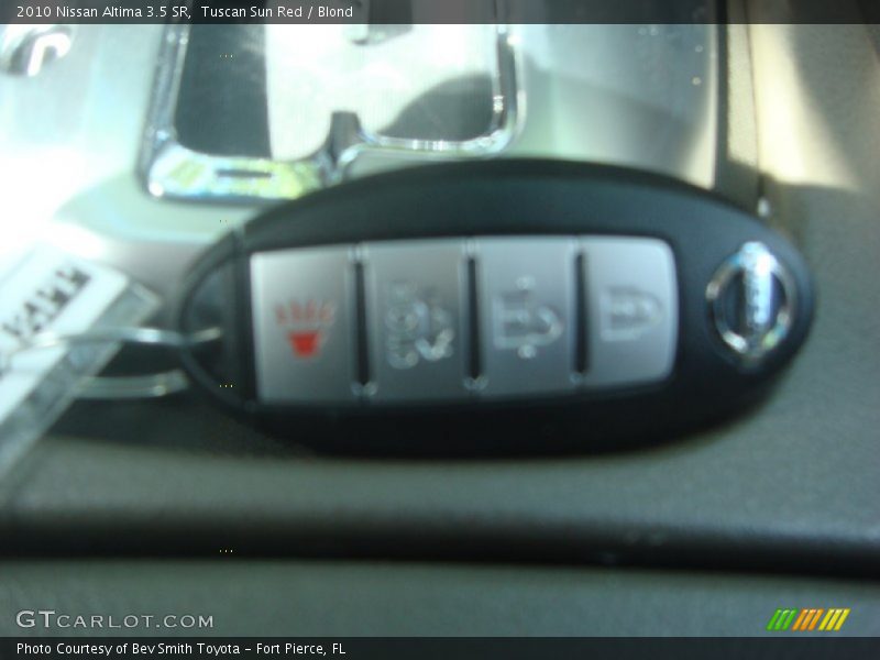 Tuscan Sun Red / Blond 2010 Nissan Altima 3.5 SR