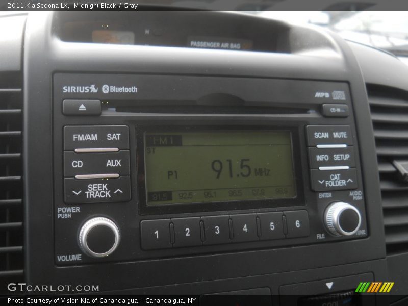 Midnight Black / Gray 2011 Kia Sedona LX