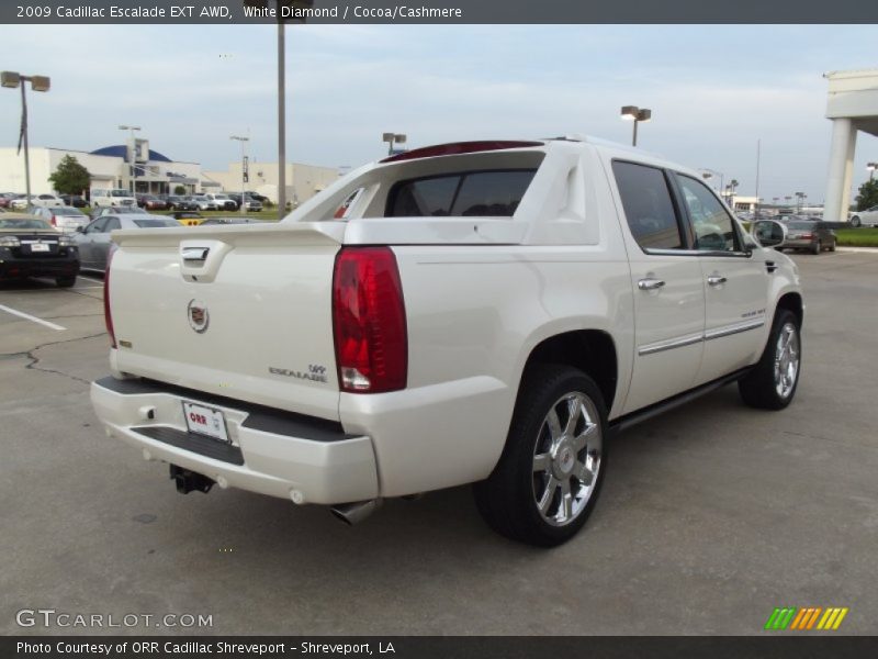 White Diamond / Cocoa/Cashmere 2009 Cadillac Escalade EXT AWD