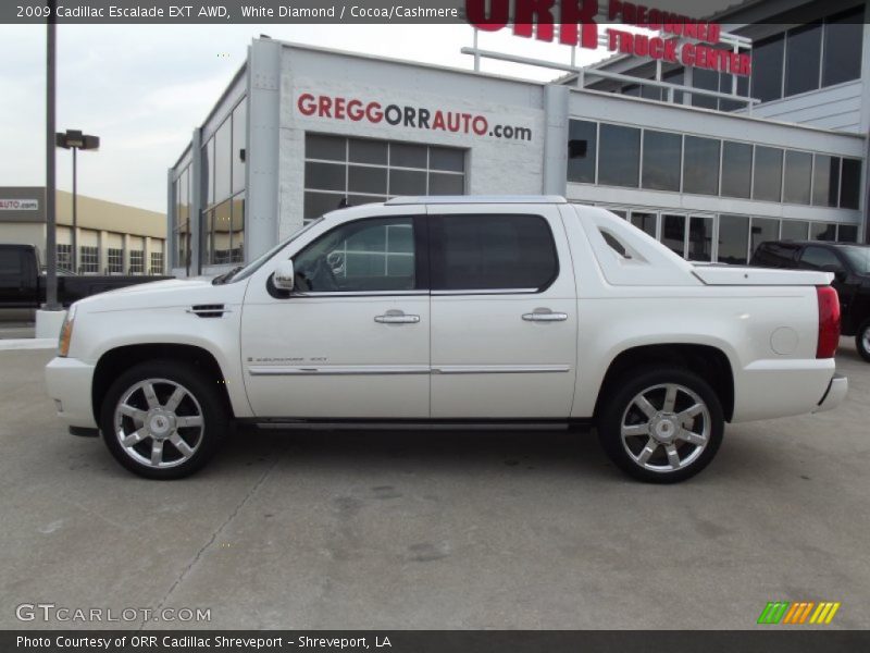White Diamond / Cocoa/Cashmere 2009 Cadillac Escalade EXT AWD