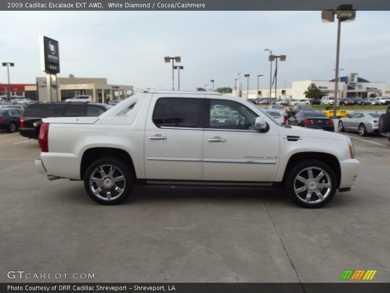 White Diamond / Cocoa/Cashmere 2009 Cadillac Escalade EXT AWD