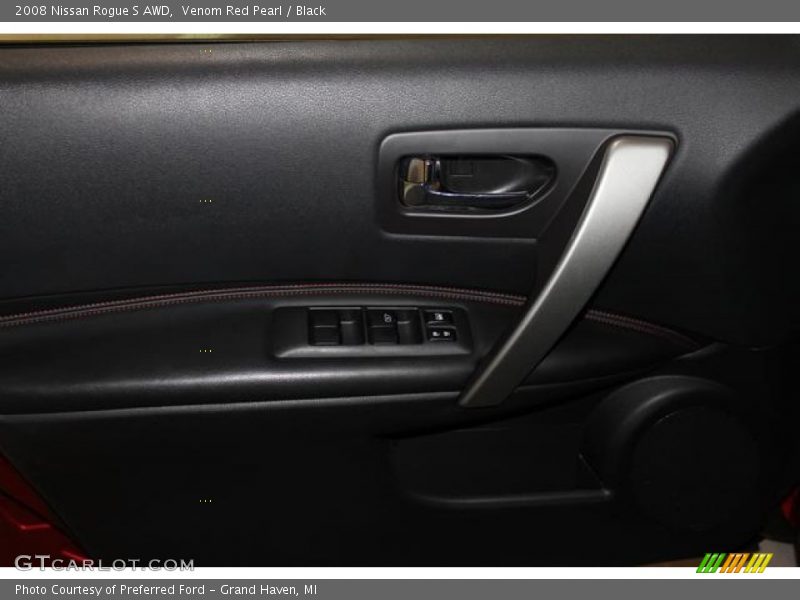 Venom Red Pearl / Black 2008 Nissan Rogue S AWD