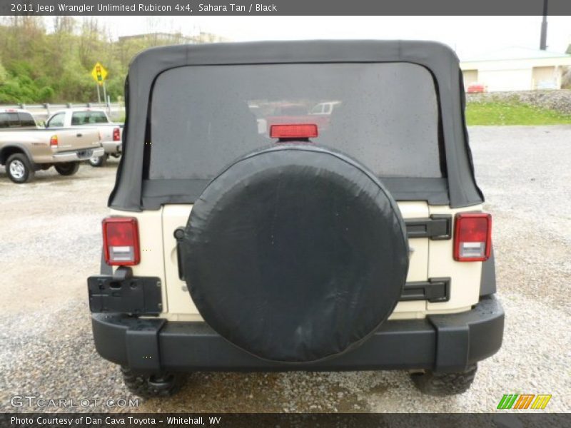 Sahara Tan / Black 2011 Jeep Wrangler Unlimited Rubicon 4x4