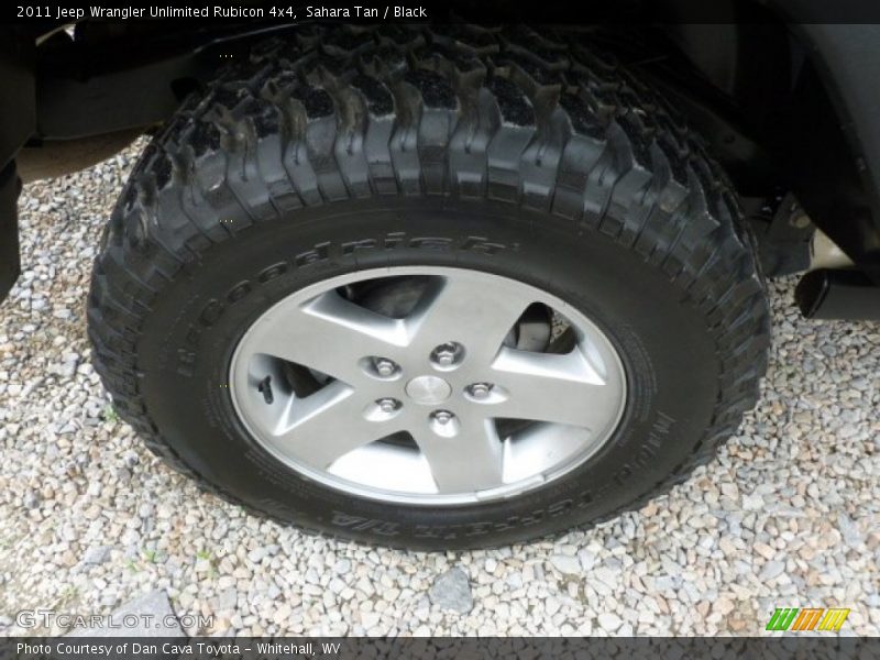 Sahara Tan / Black 2011 Jeep Wrangler Unlimited Rubicon 4x4