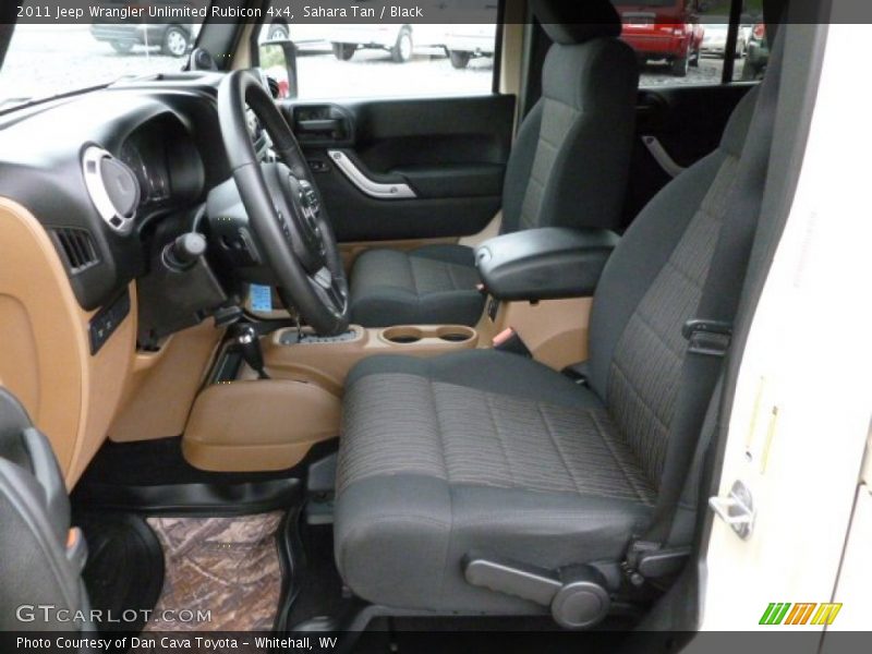 Sahara Tan / Black 2011 Jeep Wrangler Unlimited Rubicon 4x4