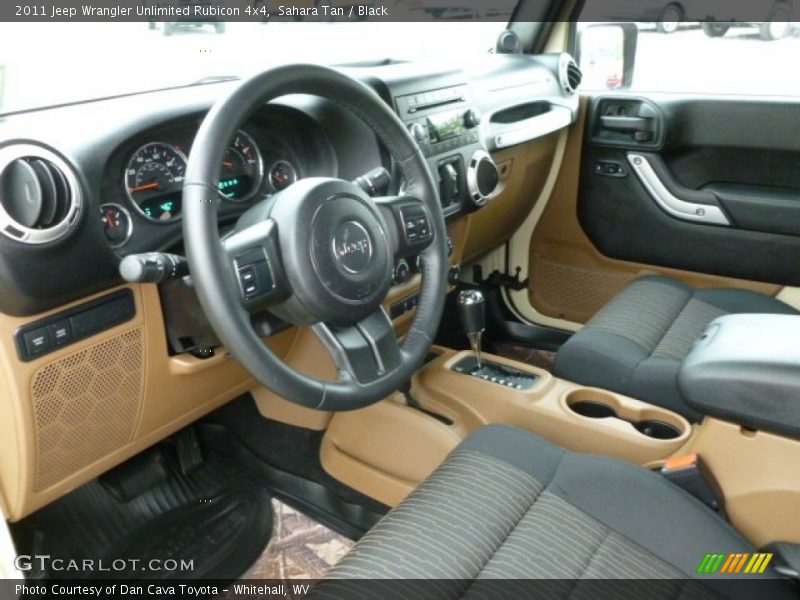 Sahara Tan / Black 2011 Jeep Wrangler Unlimited Rubicon 4x4