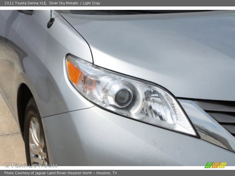 Silver Sky Metallic / Light Gray 2011 Toyota Sienna XLE