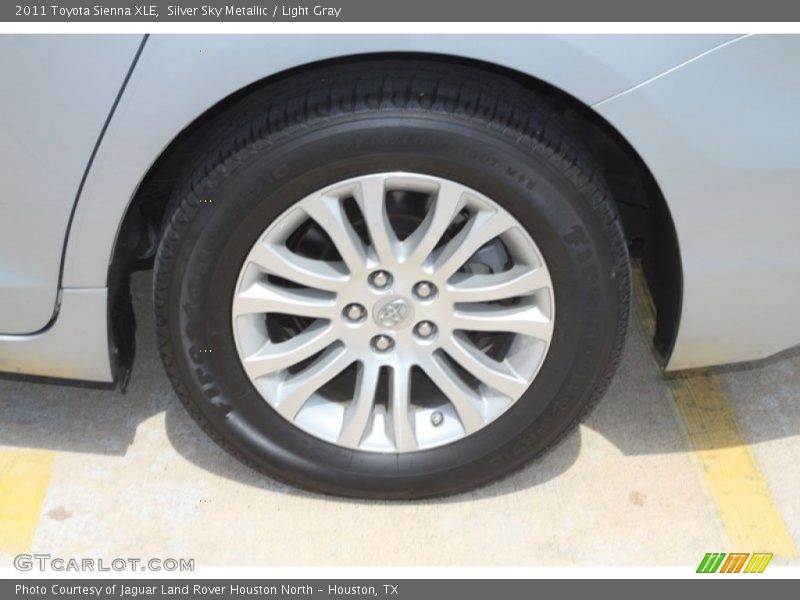 Silver Sky Metallic / Light Gray 2011 Toyota Sienna XLE