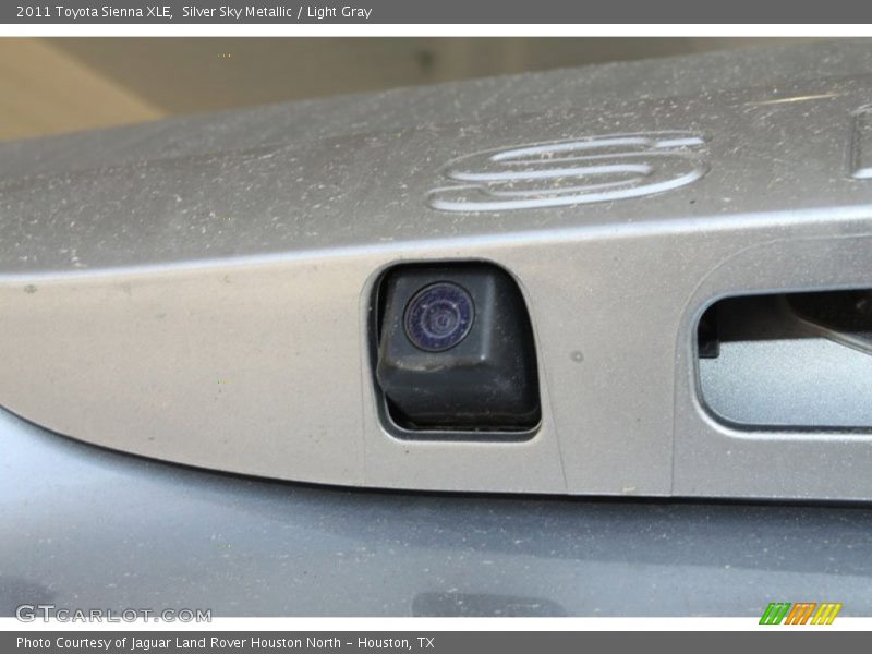 Silver Sky Metallic / Light Gray 2011 Toyota Sienna XLE
