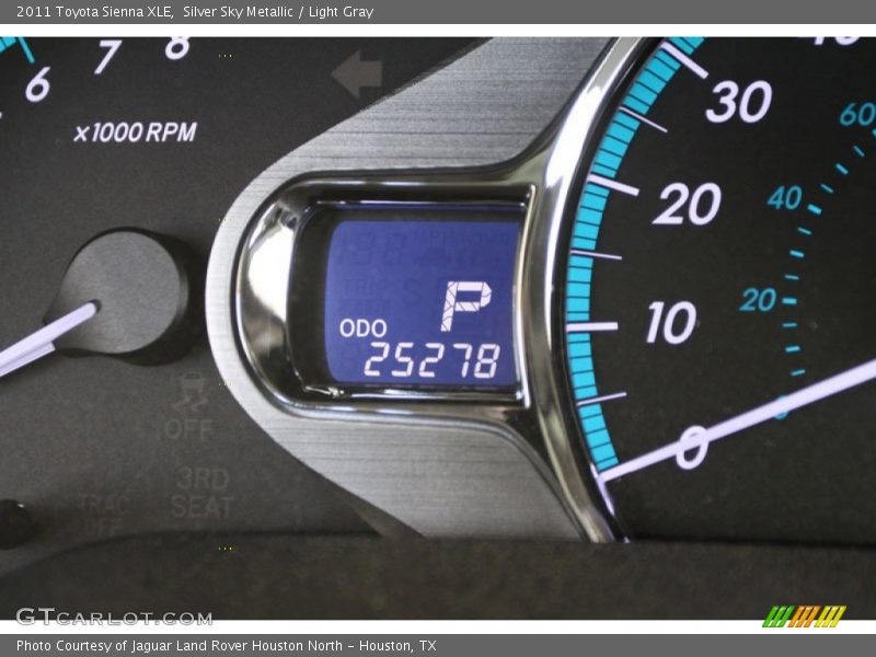 Silver Sky Metallic / Light Gray 2011 Toyota Sienna XLE