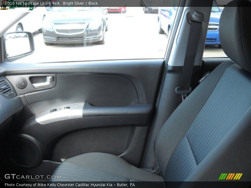 Bright Silver / Black 2010 Kia Sportage LX V6 4x4