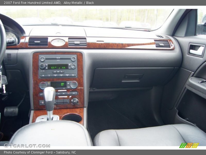 Alloy Metallic / Black 2007 Ford Five Hundred Limited AWD