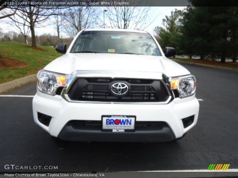 Super White / Graphite 2012 Toyota Tacoma V6 Prerunner Access cab