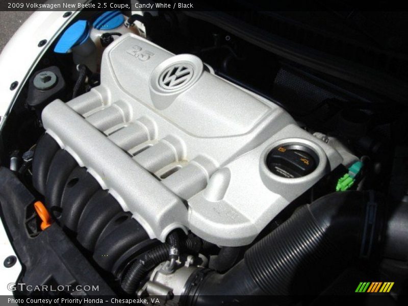 Candy White / Black 2009 Volkswagen New Beetle 2.5 Coupe