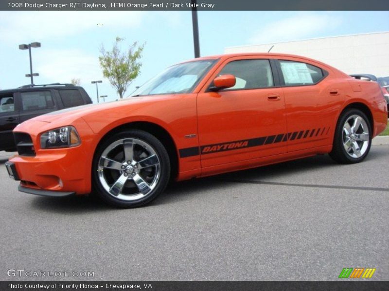 Front 3/4 View of 2008 Charger R/T Daytona