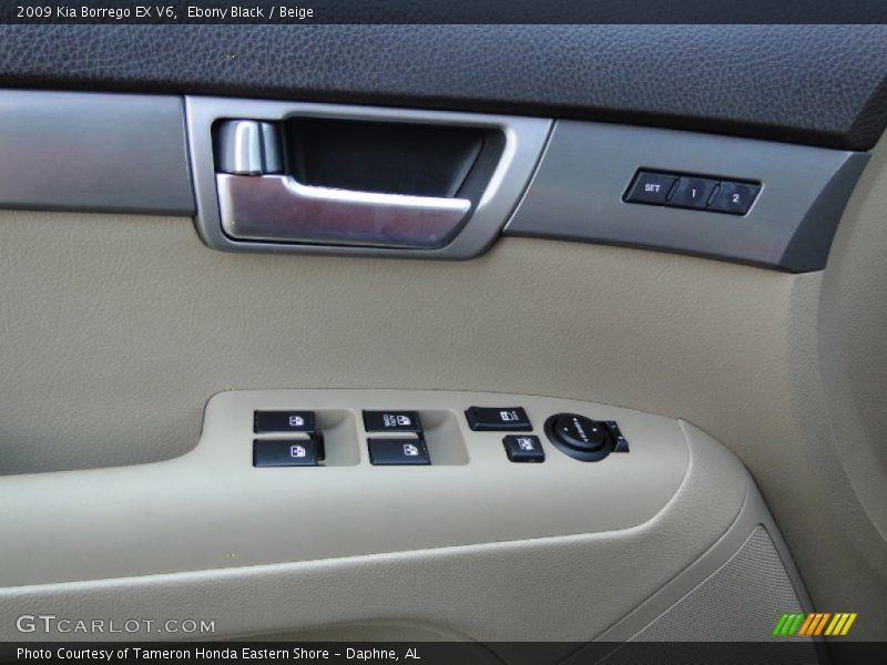 Ebony Black / Beige 2009 Kia Borrego EX V6