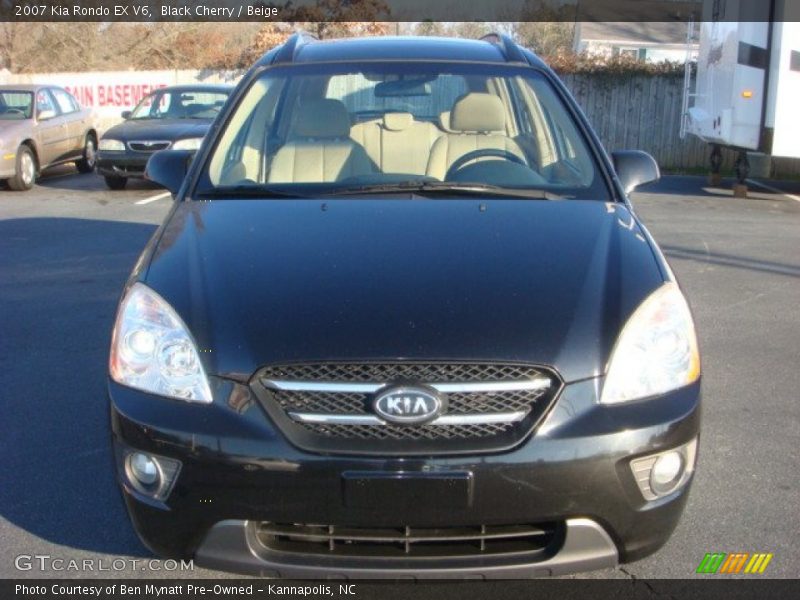 Black Cherry / Beige 2007 Kia Rondo EX V6