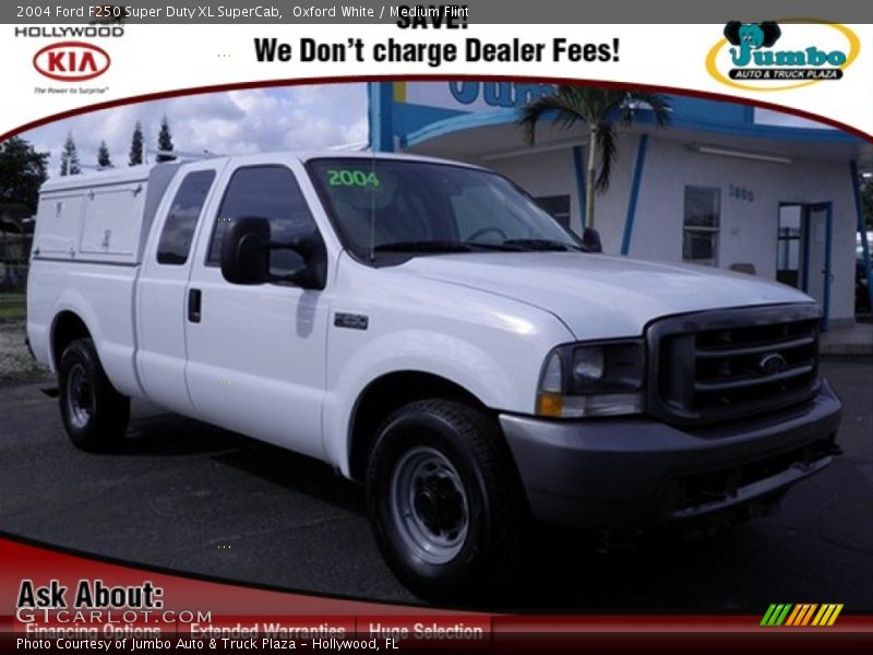 Oxford White / Medium Flint 2004 Ford F250 Super Duty XL SuperCab