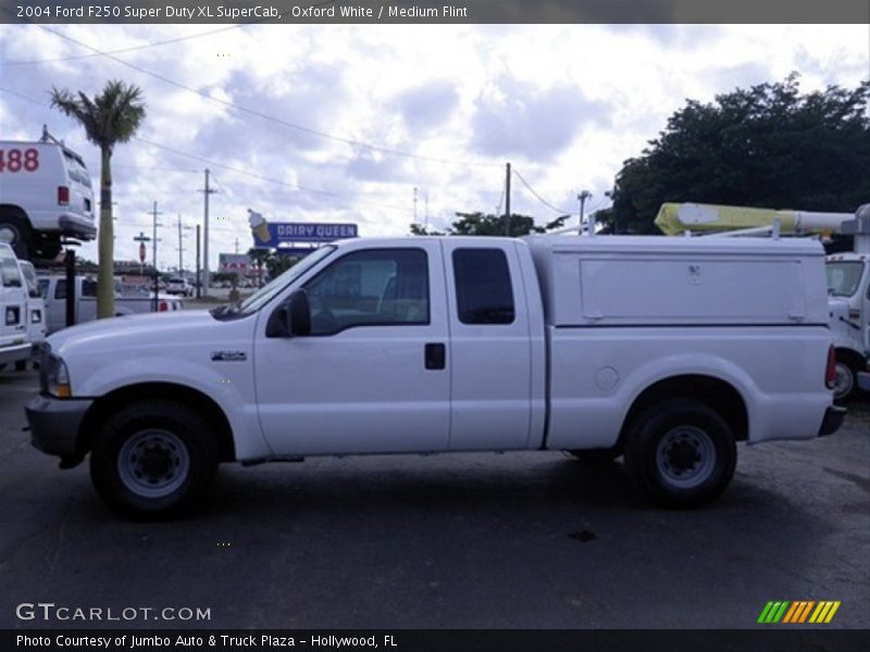 Oxford White / Medium Flint 2004 Ford F250 Super Duty XL SuperCab