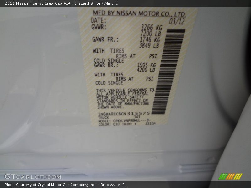 Blizzard White / Almond 2012 Nissan Titan SL Crew Cab 4x4
