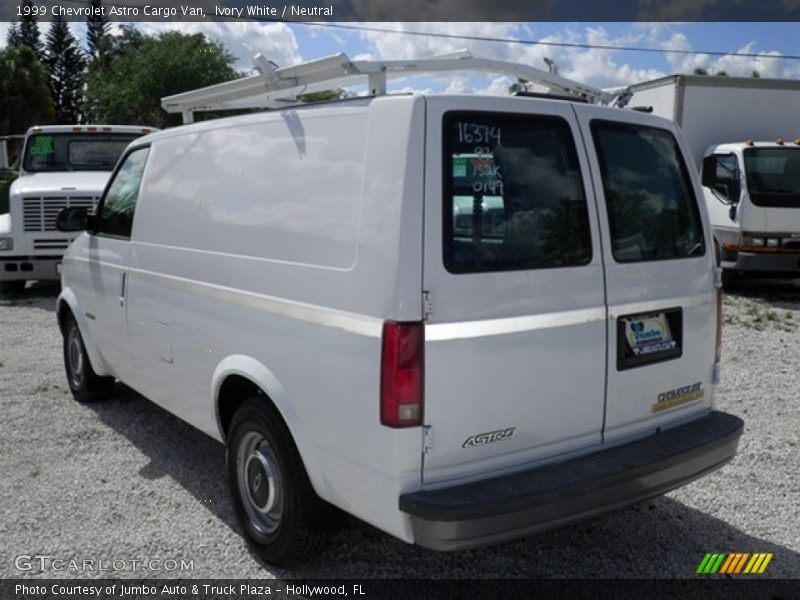 Ivory White / Neutral 1999 Chevrolet Astro Cargo Van
