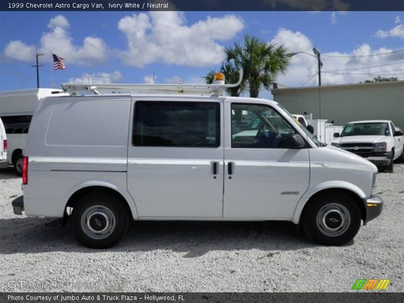 Ivory White / Neutral 1999 Chevrolet Astro Cargo Van