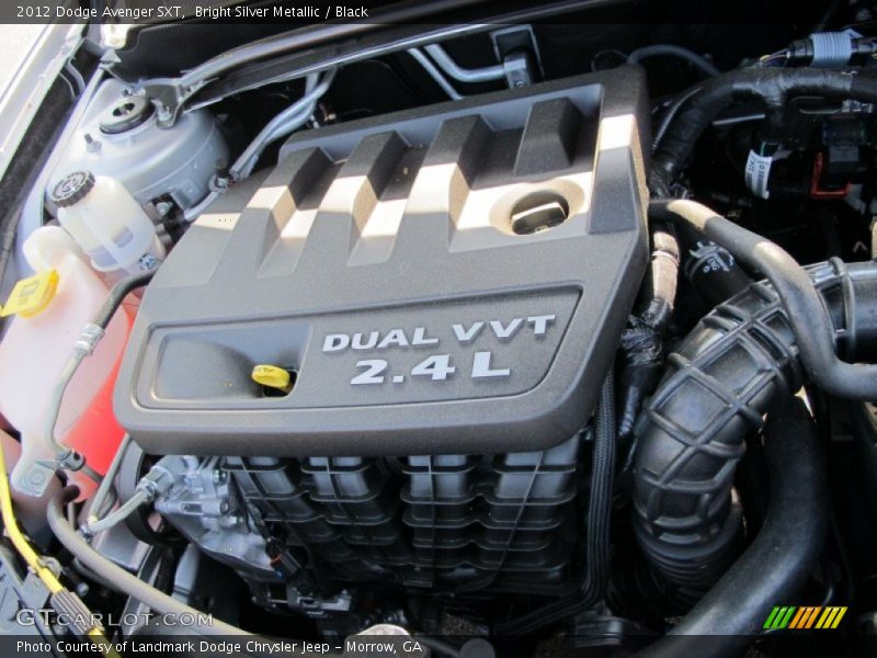Bright Silver Metallic / Black 2012 Dodge Avenger SXT