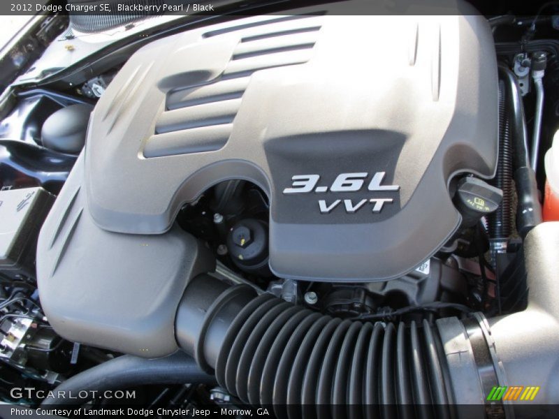 Blackberry Pearl / Black 2012 Dodge Charger SE