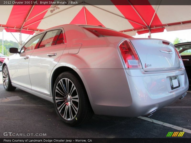Bright Silver Metallic / Black 2012 Chrysler 300 S V6