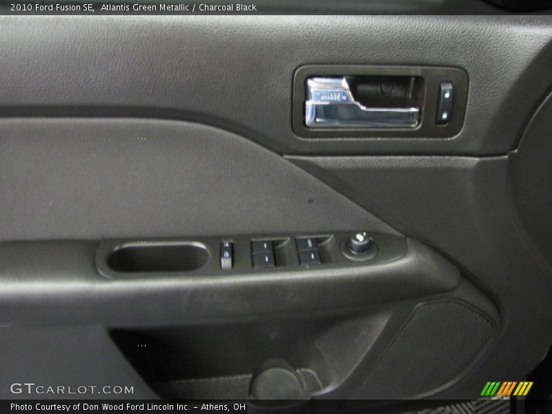Atlantis Green Metallic / Charcoal Black 2010 Ford Fusion SE