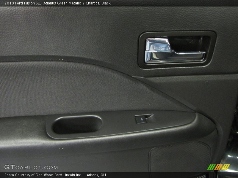 Atlantis Green Metallic / Charcoal Black 2010 Ford Fusion SE