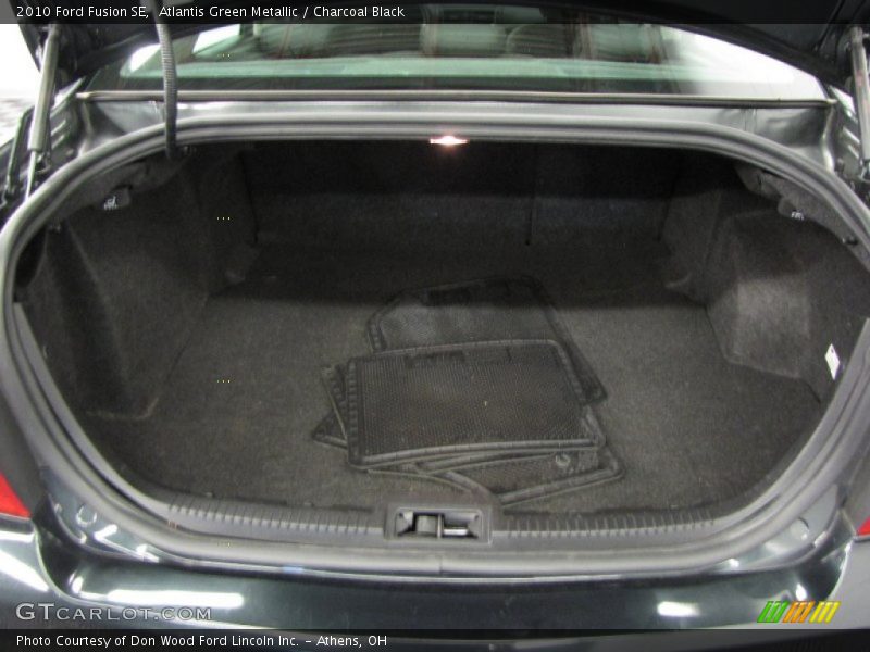 Atlantis Green Metallic / Charcoal Black 2010 Ford Fusion SE